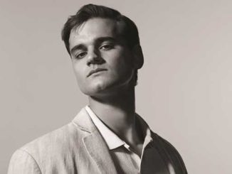 STC-Will-McDonald-will-star-as-Tom-Ripley-in-The-Talented-Mr.-Ripley-photo-by-Derek-Henderson