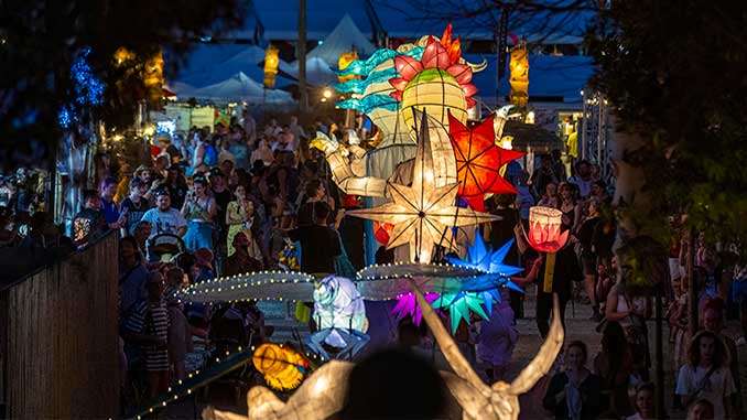 AAR-Woodford-Folk-Festival-Lantern-Parade-photo-by-Joseph-May